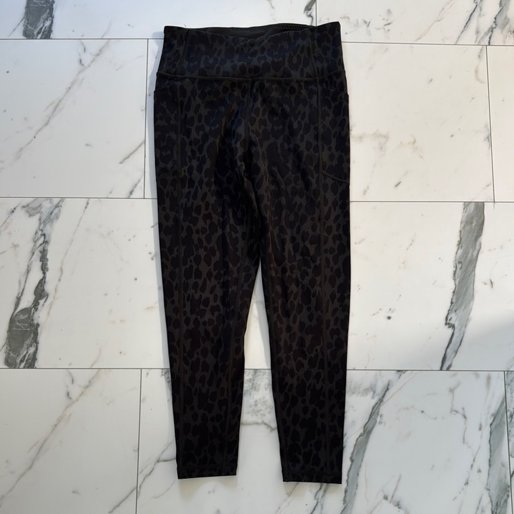 Victoria's Secret Gray and Black Animal Print Leggings
